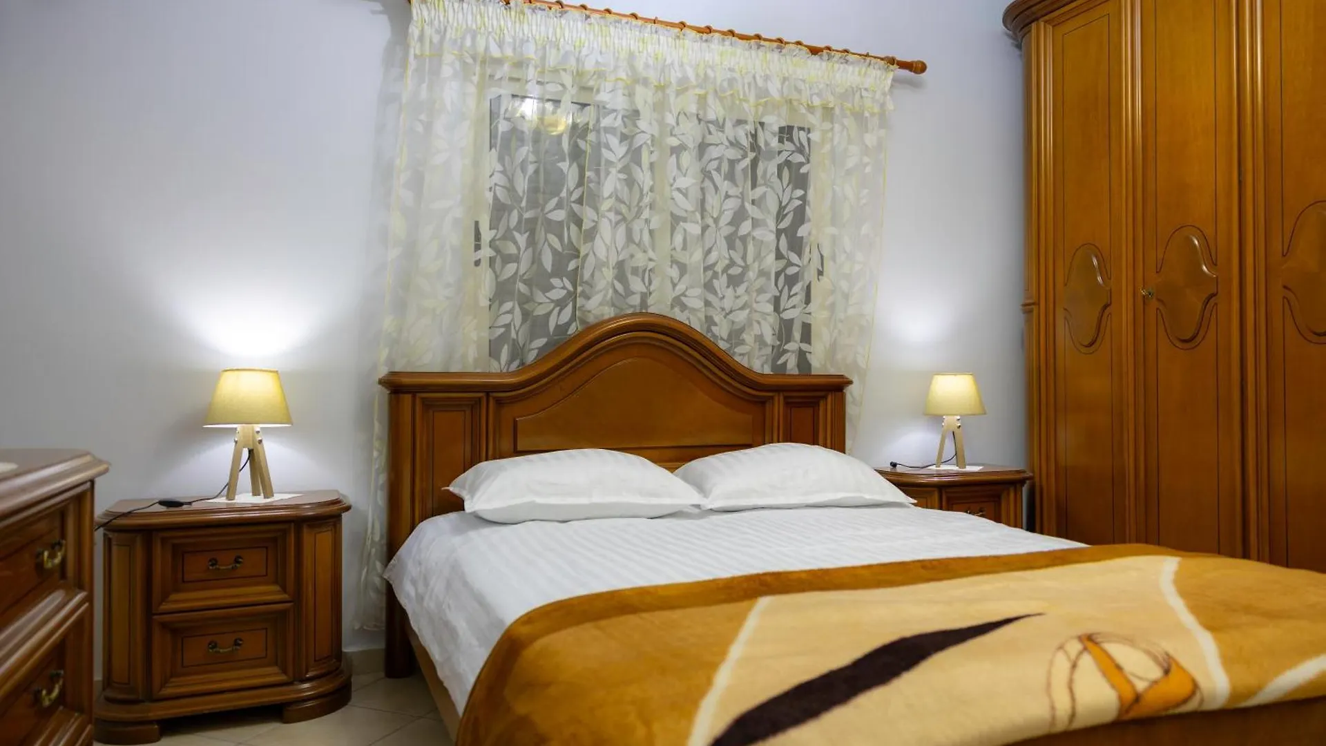 Ozzy Apartment Shkodër